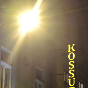 Budapest, Perst, Kossuth Club